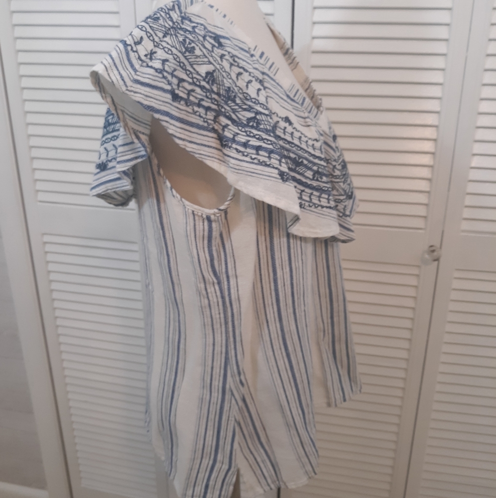 Democracy linen embroidery blouse top medium *E - Picture 3 of 6